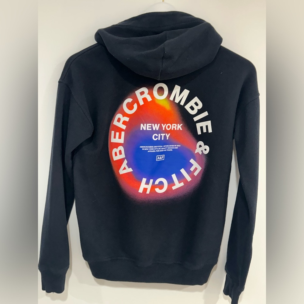🏈 Abercrombie Black Logo Hoodie Youth Size 10/12 Pullover Sweatshirt